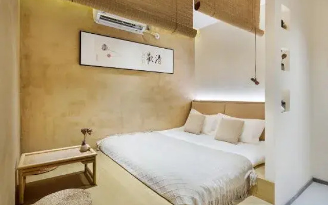 Luoyang Alley Zuoxiang You Homestay (Luoqi Ancient City Branch)