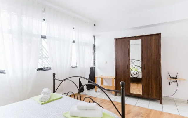 Driopon Apartment