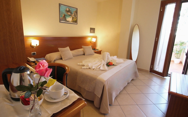 La Bussola Hotel Restaurant