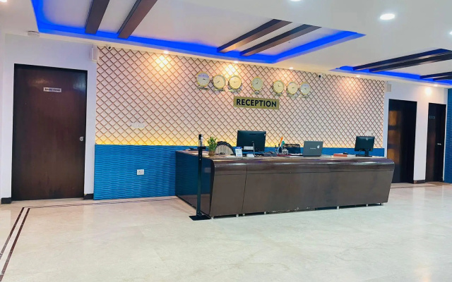 Hotel Chevron Brigade – Lobby – Bangalore