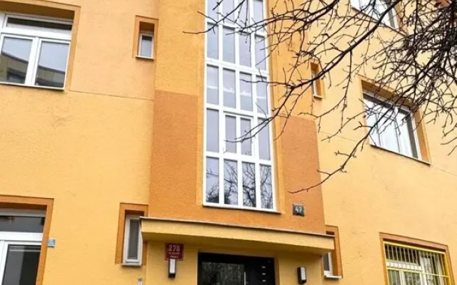 Short Way Apartments GPH