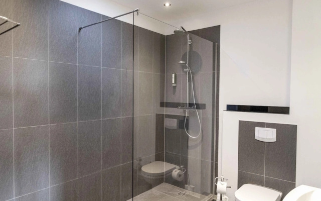 Luxx City Apartments & Suites
