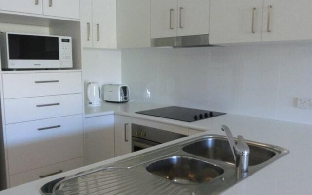 Brisbane Valley Tavern Apartments