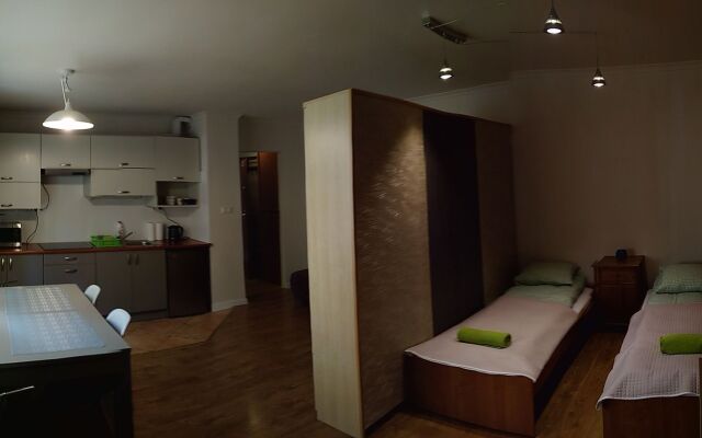 Penguin Rooms Opole-Orlat Lwowskich St.