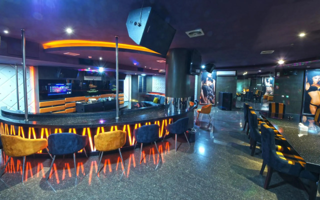 B Fashion Hotel