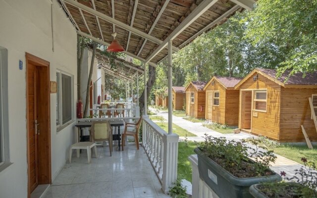 Naz Beach Bungalow