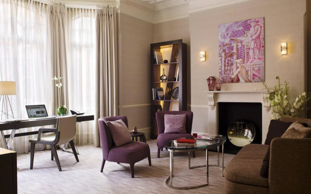 The Athenaeum Hotel & Residences