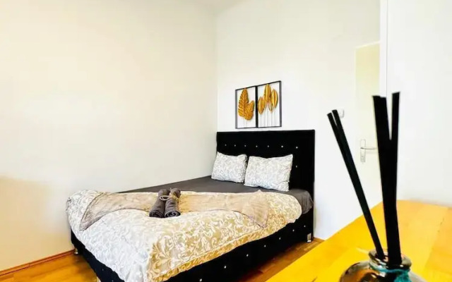 Cozy 2BR for 5 Near Schönbrunn