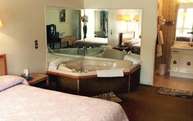 Town N Country Motor Inn