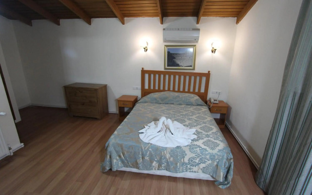 Hotel Ave Maria