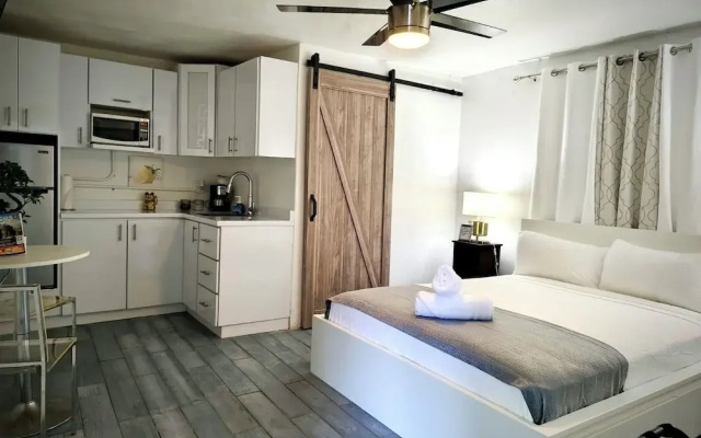 Segovia Studio Units