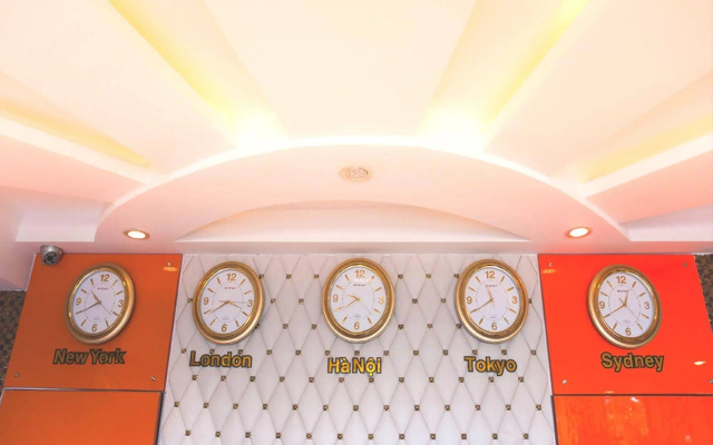 Lee Park Hotel