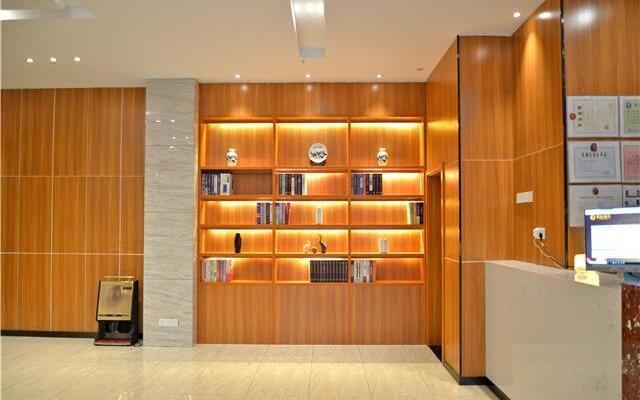 Jtour Inn Xianning Chibiyiqiao North