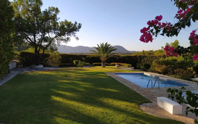 Villa Paradisos