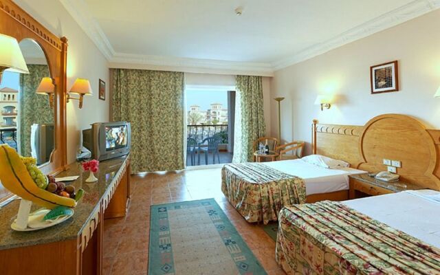 Pensee Royal Garden Beach Resort