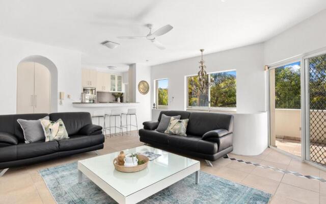 Mykonos, 3/37 Duke Street, Sunshine Beach