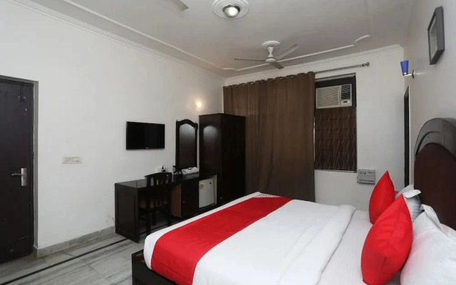 OYO Rooms Opp Global Foyer