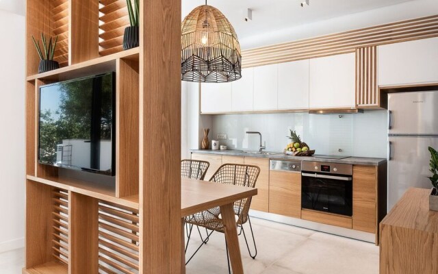 Blue Island Luxury Apartment