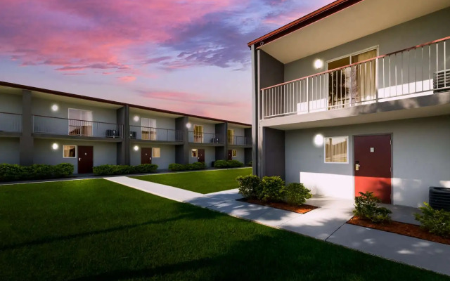 Quality Suites Wildwood - The Villages