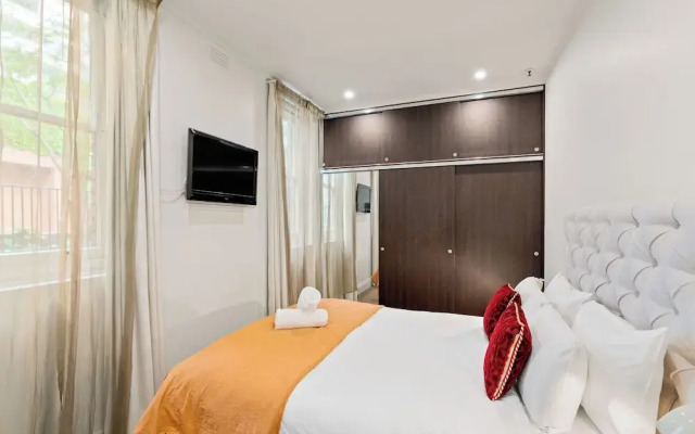 Gordon House Apartments