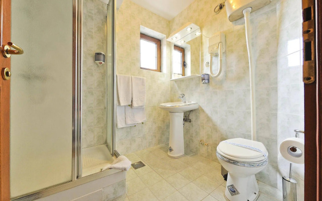 Sucevic Hotel