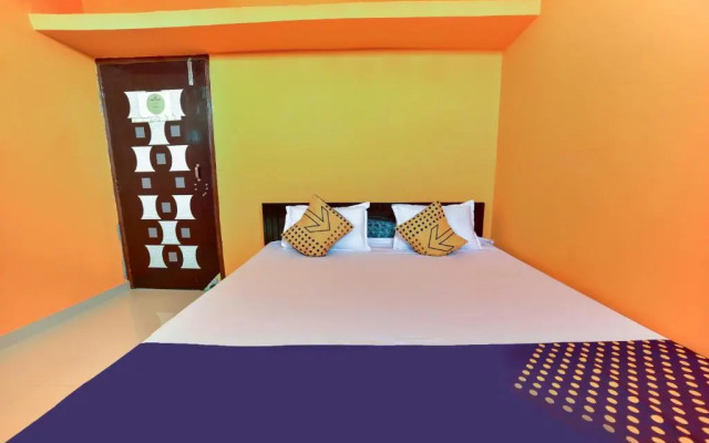 SPOT ON 61254 Lucky Guest House