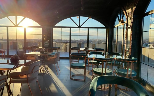 Nenessa Hotel