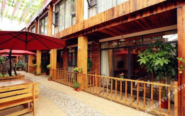 Shenzhen Busy Boss Boutique Inn