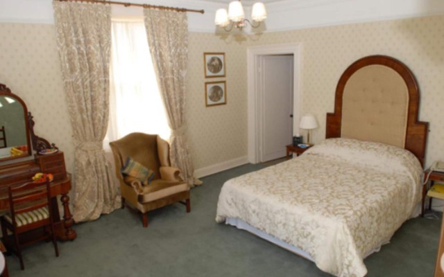The Harbourview Hotel