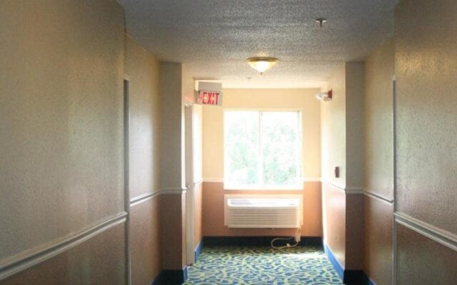 InTown Suites Extended Stay San Antonio TX - Nagodoches Road