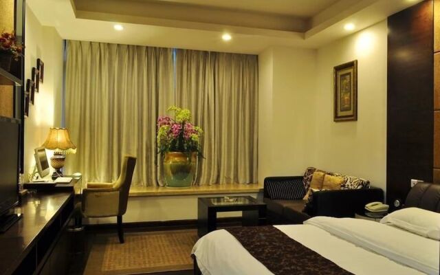 Chengdu West Care Hotel