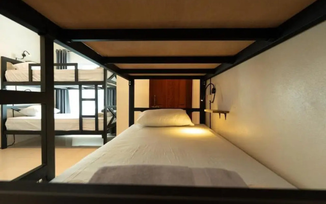 Tibe & Tribe Phangan Hostel