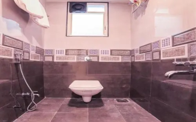 Samudra Executive by OYO Rooms