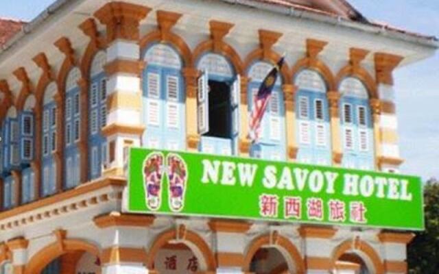 New Savoy Hotel