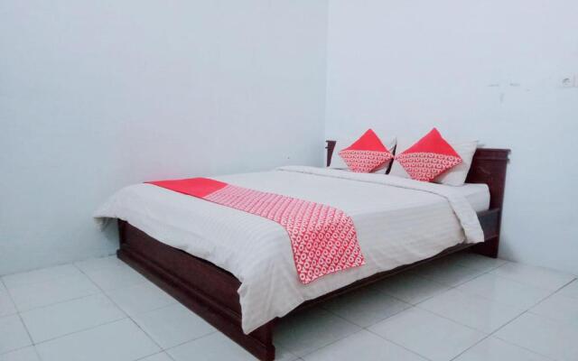 OYO 752 Abz Guest House Syariah