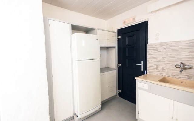 White Sun maisonette overlooking the sea