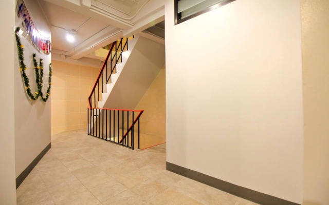 OYO 378 Bright Minitel