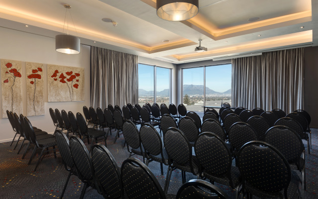 Protea Hotel by Marriott Cape Town Tyger Valley