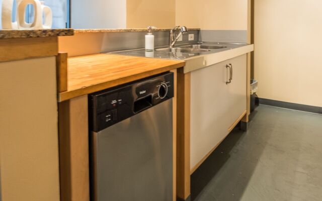 Downtown Jacksonville Apts by Frontdesk