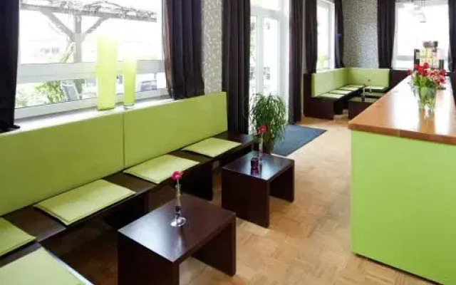 Hotel Karolinger-Hof