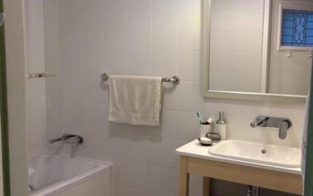 Fahrenheit House Apartment