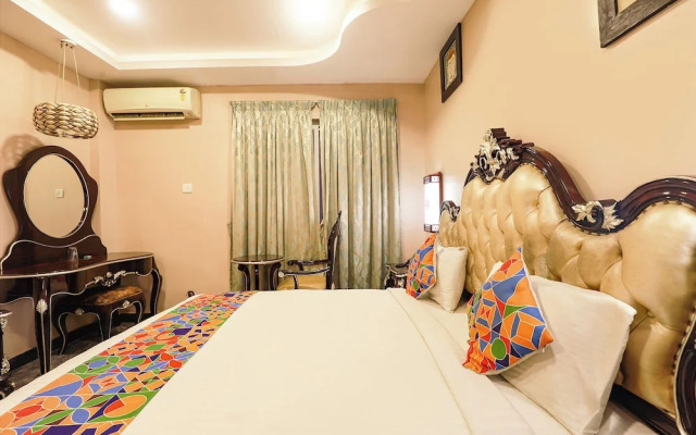 Fabhotel Nk Courtyard