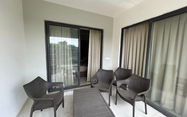 The Pearl Club Resort