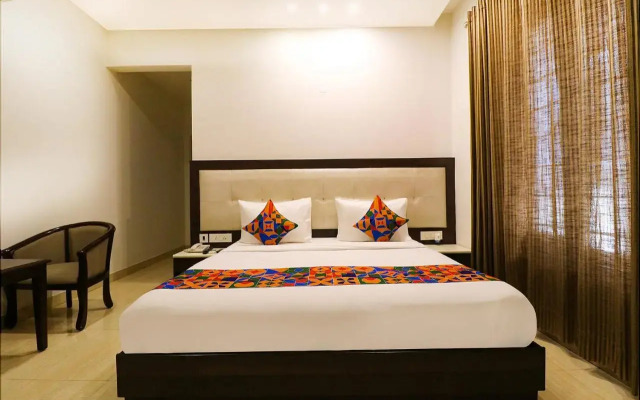 Fabhotel Oyster Villa