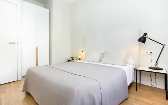 Bright and modern 3bedroom in Las Ramblas 3 1B