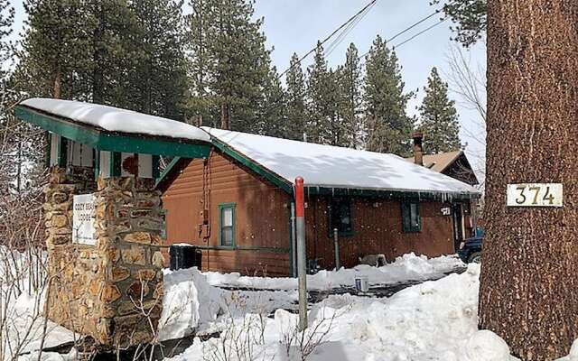 Cozy Bear Lodge