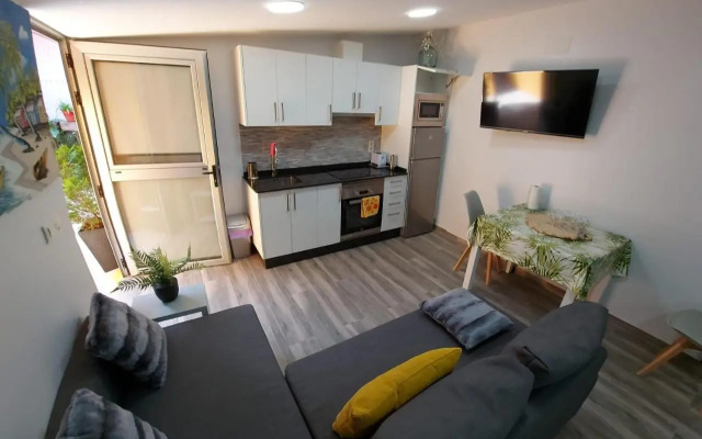 Apartamento con Patio cerca de la playa