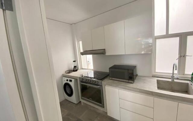 Best Location 3 bedroom apt in CONDESA