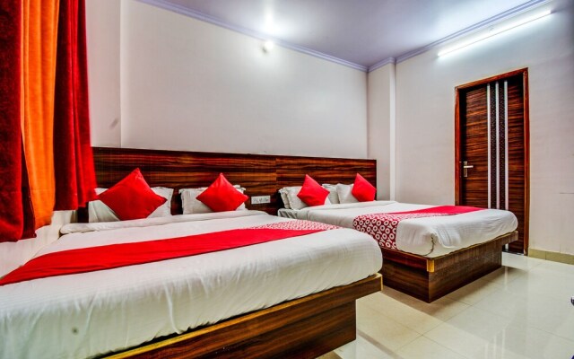 OYO 18710 Thikana Palace