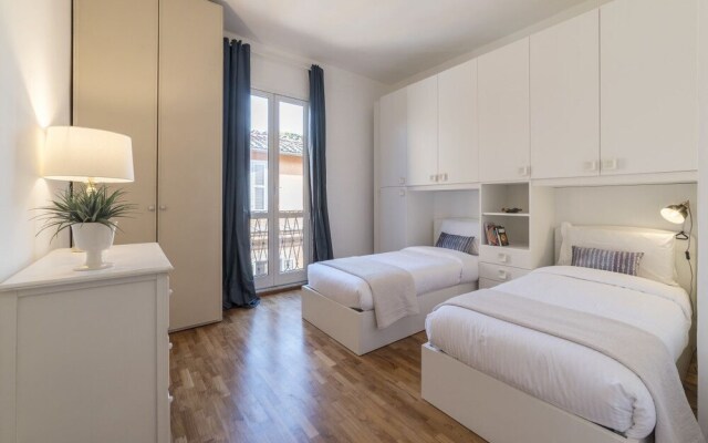 Great Terrace Flat a few Steps From Spanish Steps